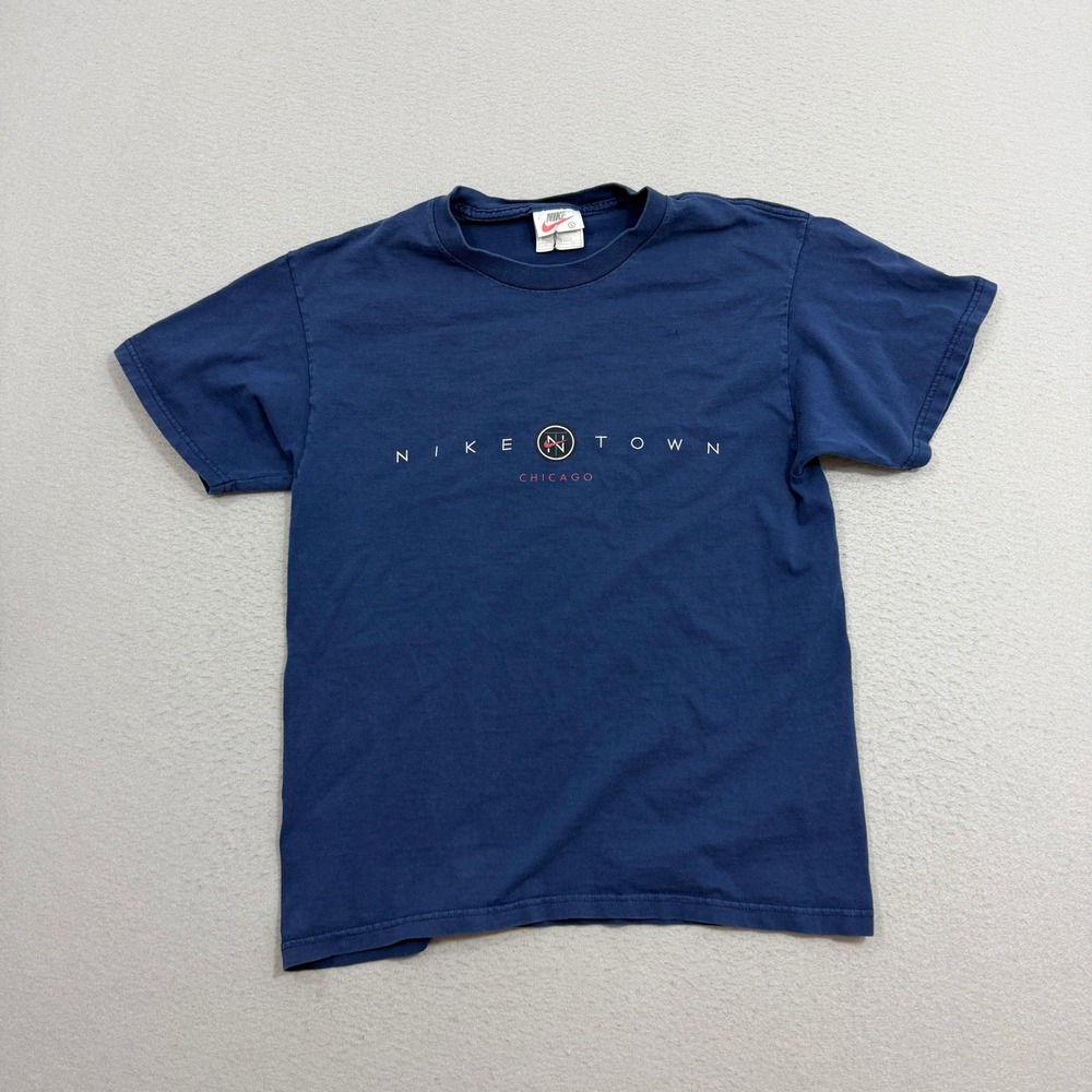 Vintage Nike Shirt Mens Small Blue NikeTown Chicago Graphic Tee Made in USA
